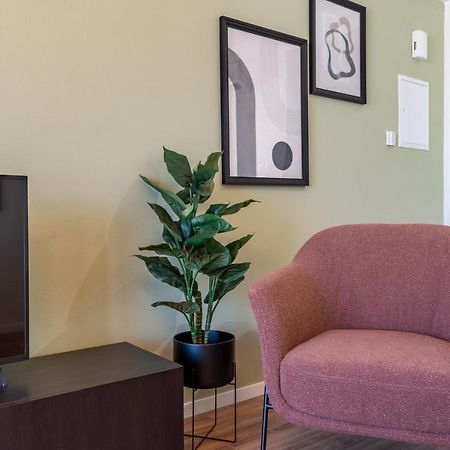 Latte'S Prime 1-Bedroom Apartment In Larnaca Buitenkant foto